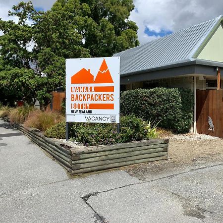 Wanaka Backpackers Bothy Hostel Exterior photo